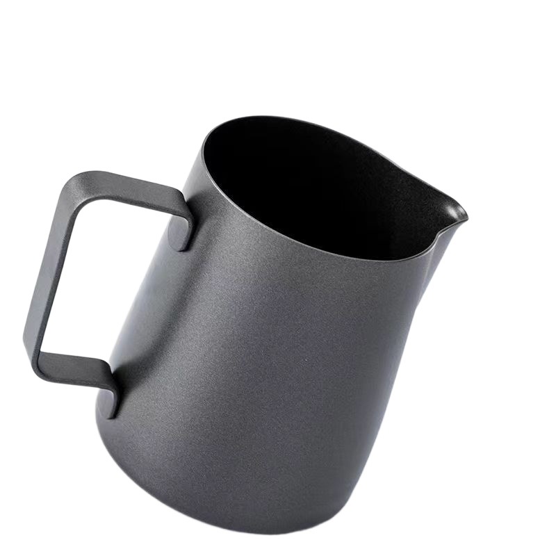 Guirnalda de acero inoxidable 304 taza de teflón negro en Punta boca engrosada Garland tarro de espuma de leche taza de lujo en relieve tarro de leche