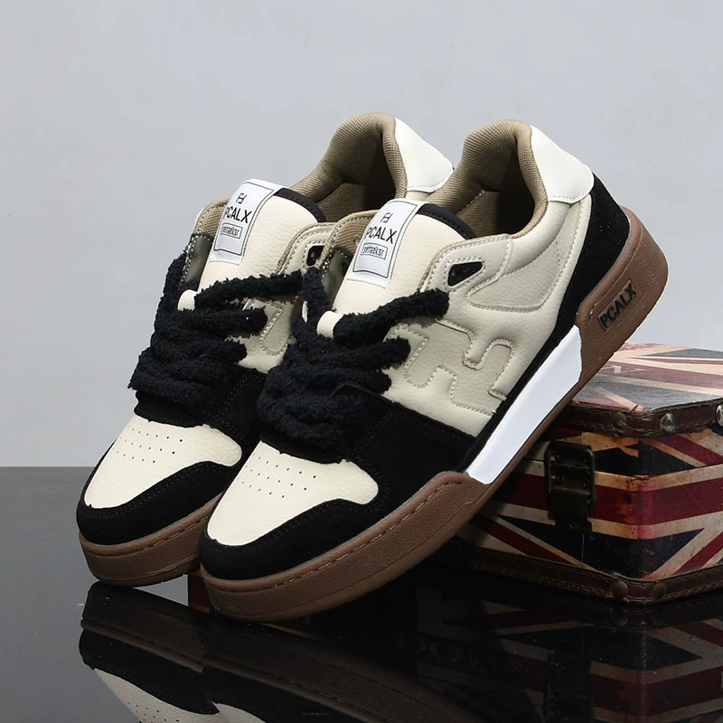 Весенняя мужская обувь, дышащие белые туфли, студенческие модные универсальные кроссовки для спорта и отдыха на толстой подошве, пара папских туфель 9012