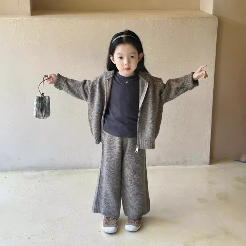 2024 autumn and winter new Korean children's clothing girls hooded sweater cardigan wide leg pants 2-piece sweater suit
