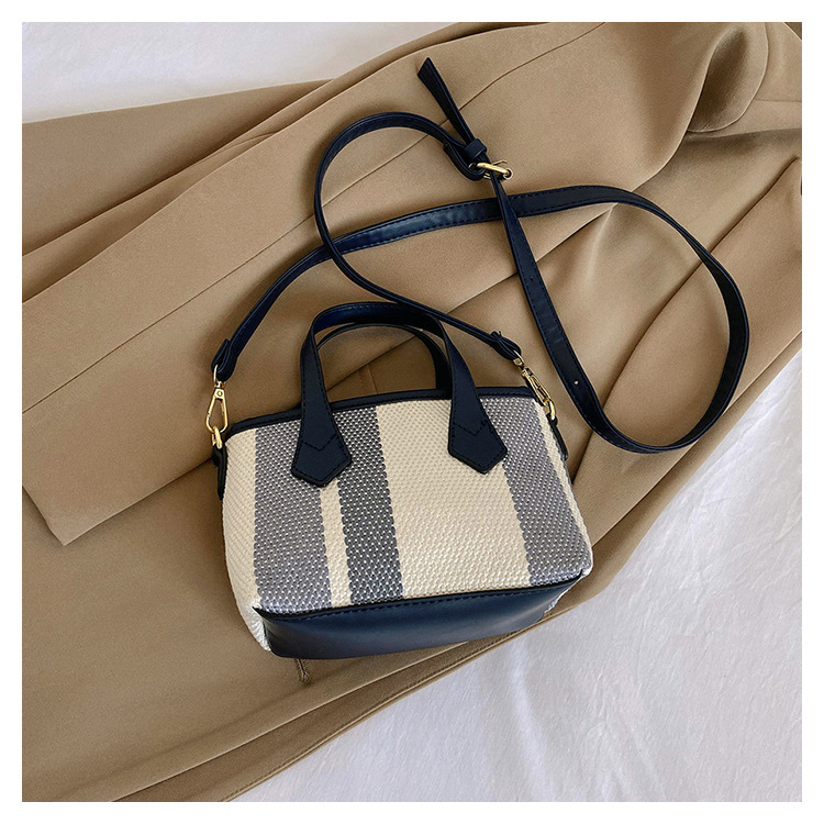 Women's Small All Seasons Canvas Color Block Classic Style Square Zipper Handbag display picture 3