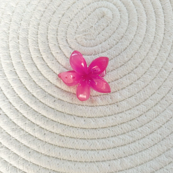 Color-Frangipani Duck Clip [Rose Red]