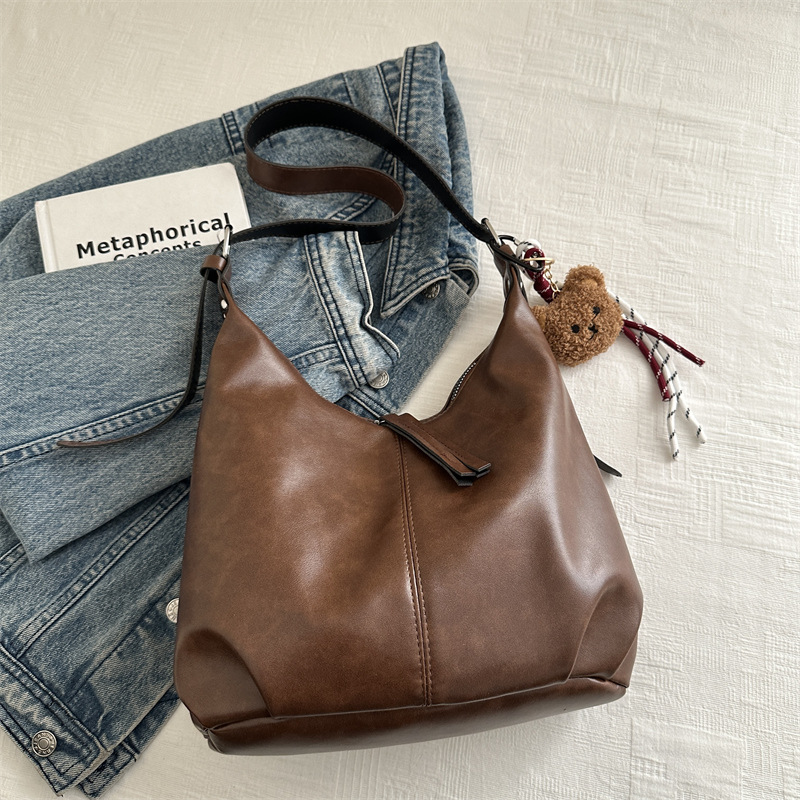 Colgante de cinturón marrón