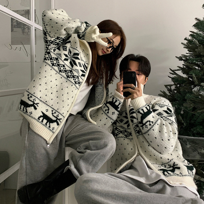 Myq Christmas Atmosphere Knitted Cardigan Men's Winter Loose Warm Stand-Up Collar Sweater Korean Couple Jacket