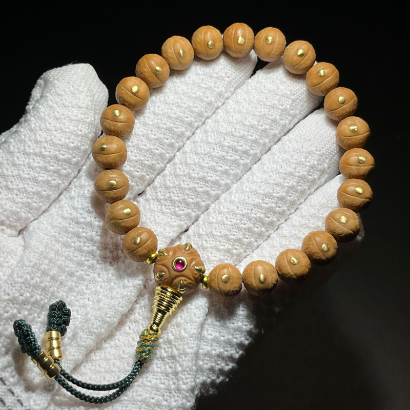 All Kinds of Monkey Head Bracelets Carved with Small Phoenix Eye Bodhi Hand-Held Pure Natural Fine Workmanship Original Seeds for Men and Women Buddha Beads Live Broadcast Hot Style