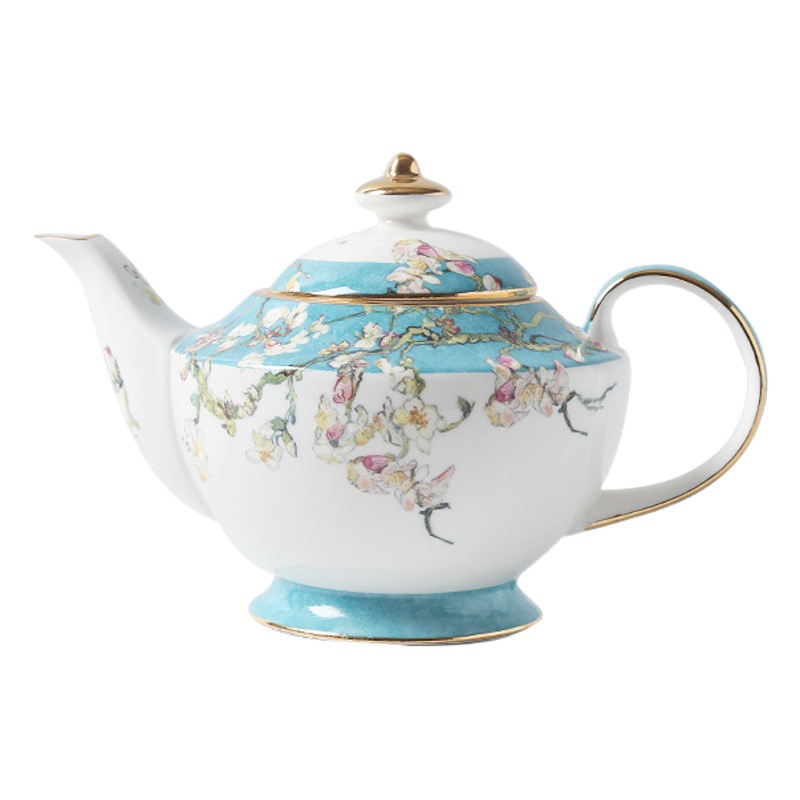 Luz de lujo traje de café combinación europea de alta gama de lujo hueso China taza de agua lujo británico tarde juego de té vajilla