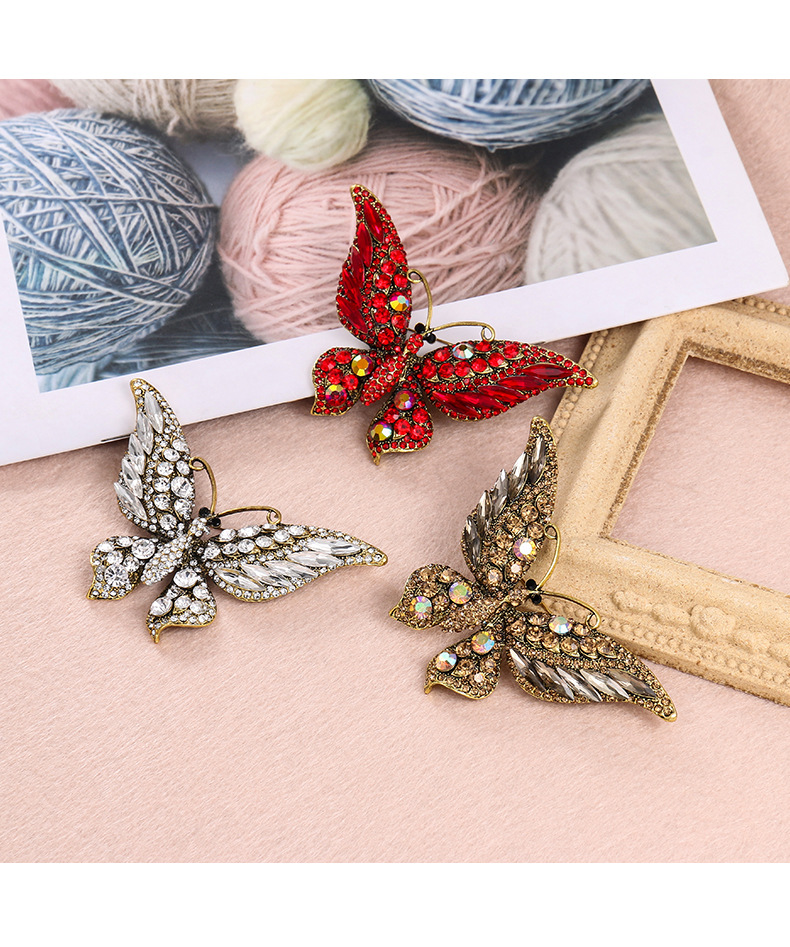 Rhinestones Inlay Material Brooches Classification Retro Pin Butterfly Alloy Inlay Rhinestones Women'S Brooches