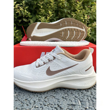 新款新款跑步网面轻便防滑透气运动鞋耐磨休闲男鞋男女包邮到家