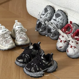 童运动鞋;童凉鞋;童板鞋