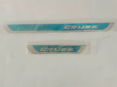 Suitable for 2010-2014 Chevrolet Cruze ultra-thin threshold bar ultra-thin welcome pedal (Dekorativ pedal başlıqları) - silver