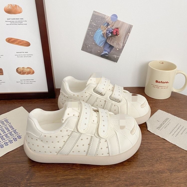Campus de viento concha cabeza velcro zapatos blancos para mujeres 2026 primavera nuevos zapatos de suela gruesa zapatos de pan zapatos casuales