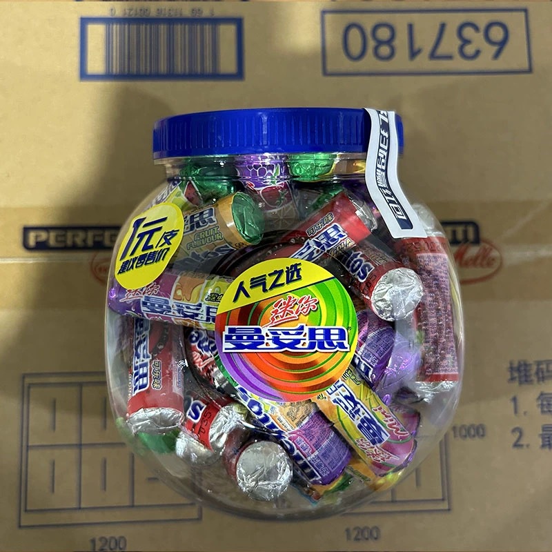 新货曼妥思迷你劲嚼充气糖桶装1080克混合口味迷你大罐108支