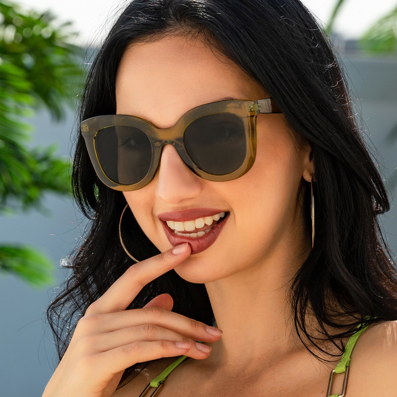 50g Weight UV400 Protection Lens Material Outdoor, Travel, Party Occasion Fashion UV400 Protection Women's Sunglasses