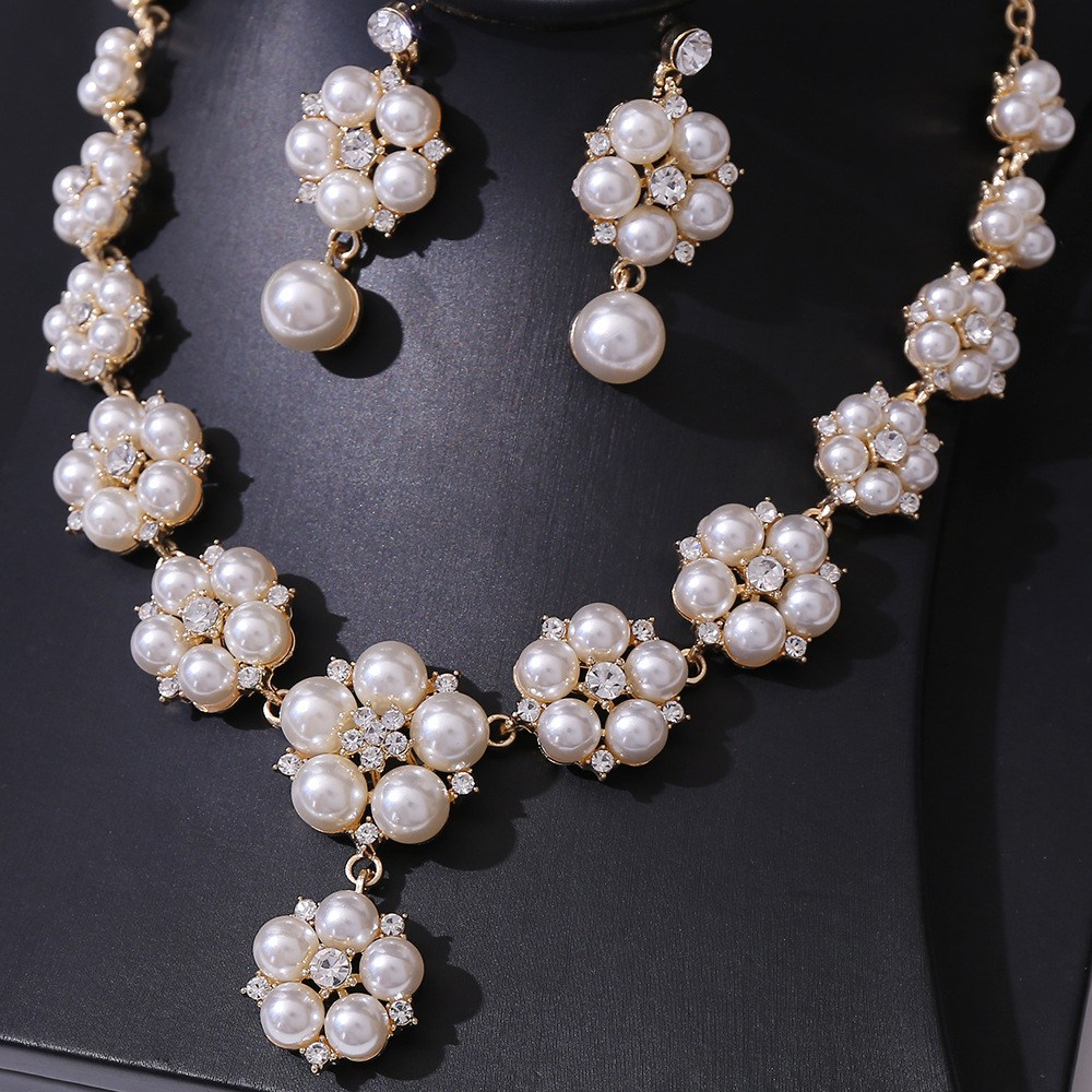 Flower Pattern Elegant Flower Alloy Inlay Artificial Pearls Rhinestones Earrings Necklace