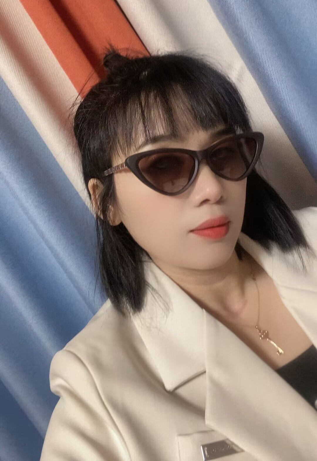 IG Style Simple Style Solid Color UV400 Protection Resin Cat Eye Full Frame Women's Sunglasses display picture 4