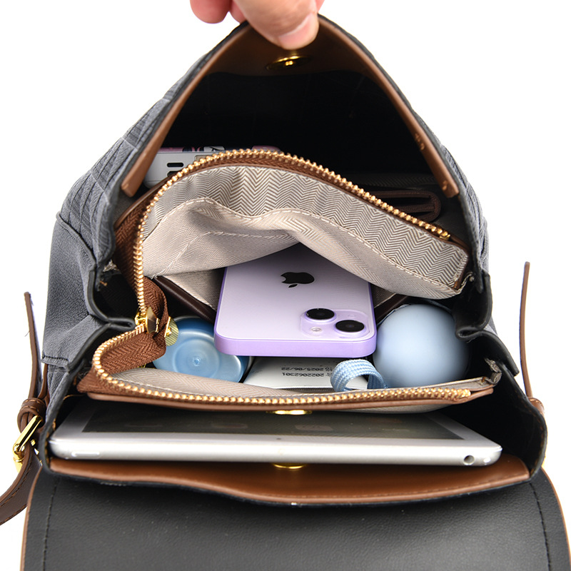 Mochila transfronteriza para mujer nueva Mochila de cuero suave de color de contraste para mujer mochila de diseño de nicho informal coreana