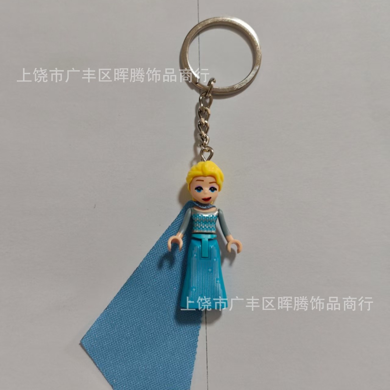 トイストーリーのバットマンの積み木のキーホルダー