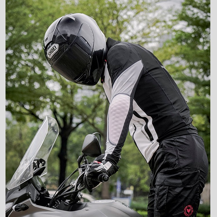 D-25261�ź�Ԧ��Ħ�г����л�������Ů͸���ٸɻ������з���ˤCE