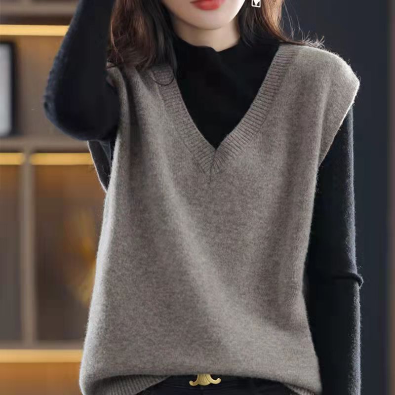 V-Neck Large Size Knitted Vest Women's Autumn and Winter Stacked Vest Sleeveless Outer Wearing Cashmere Sweater Loose Sweater Waistcoat Outer Wearing V-Neck Large Size Knitted Vest Women's Autumn and Winter Stacked Vest Sleeveless Outer Wearing Cashmere Sweater Loose Sweater Waistcoat Outer Wearing