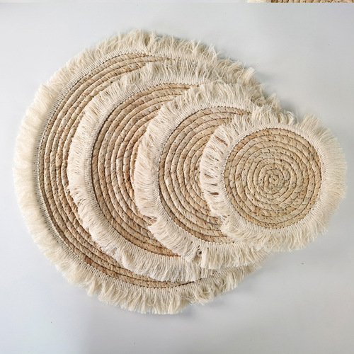 Modern simple straw placemat corn husk woven mat tassel edge thickened insulated placemat small tea coaster dining table mat