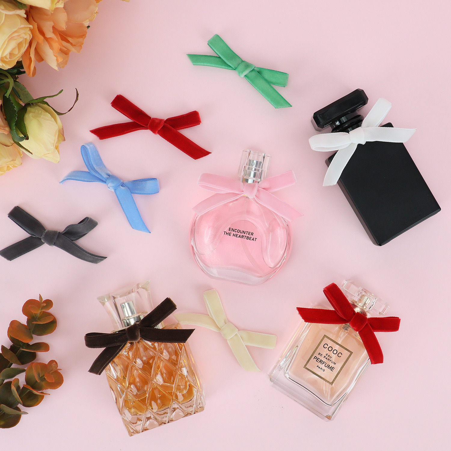 Venta caliente a mano con lazo pequeño ropa de vestir calcetines ropa interior correas de terciopelo lazo ropa accesorios para el cabello correas