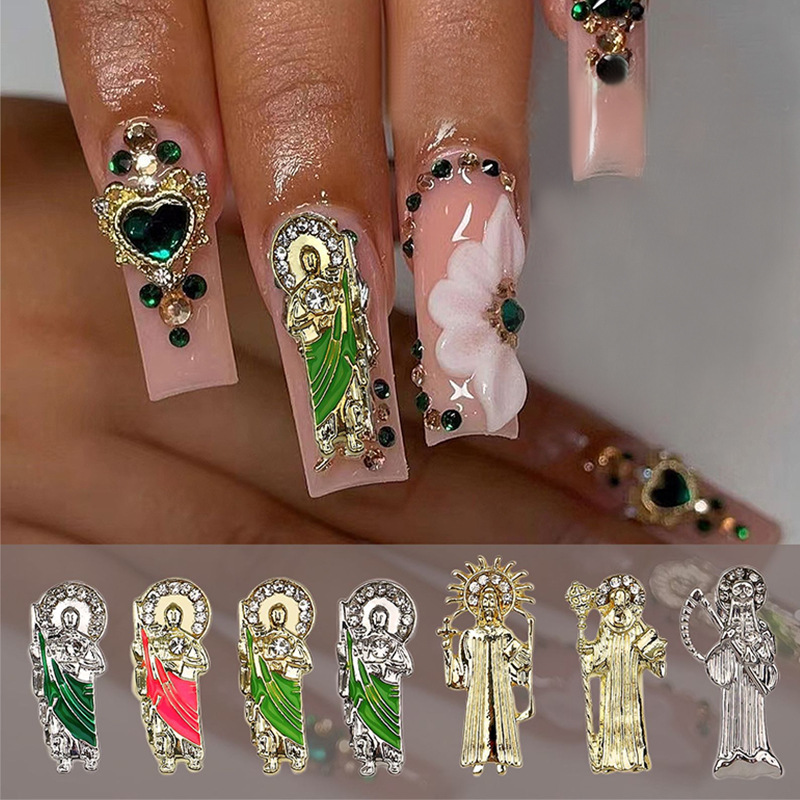 Arte de uñas transfronterizo Jesús accesorios de metal DIY vintage metal aleación uñas arte joyería europea y americana Luz de lujo accesorios con diamante