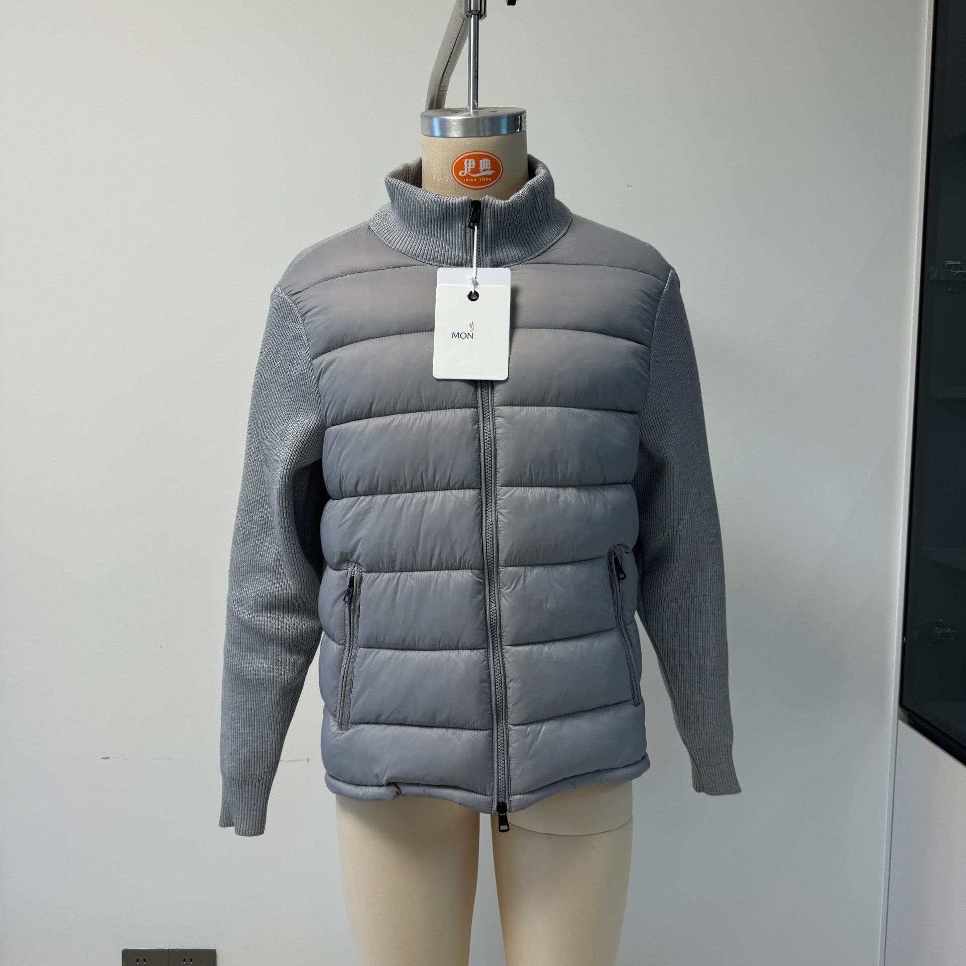 Seller photo 5