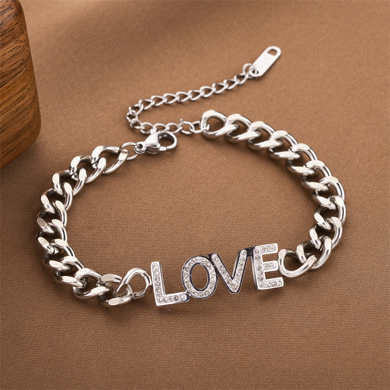 Joyas transfronterizas europeas y americanas Pulsera de acero de titanio de todo fósforo Versión coreana del temperamento bohemio Pulsera de acero de titanio que no se desvanece Joyería femenina