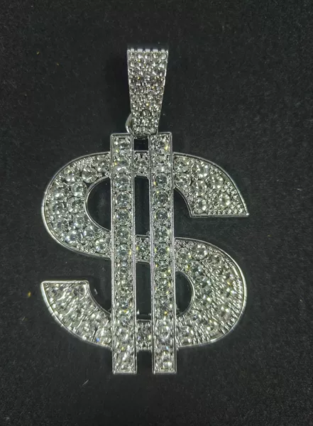 Silver single pendant (no chain)