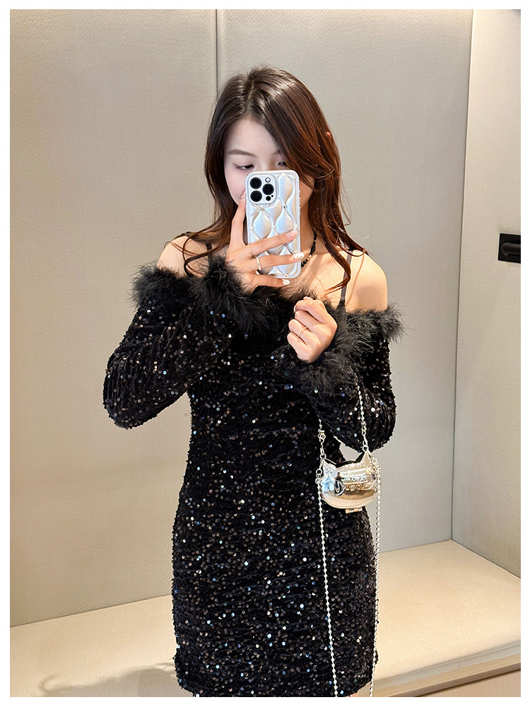 Cartoonish, mini and cute zinc alloy small bag for women, 2025 new style, stylish single-shoulder bag, crossbody chain and metal undefined
