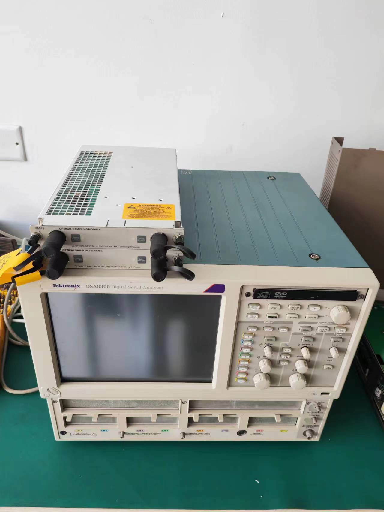 出售 二手美国泰克DSA8300 数字采样示波器+80C18模块