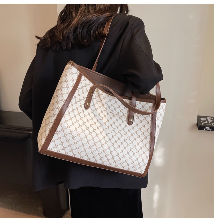 High-end, stylish, versatile, hand-carry bag for women, 2025 new trendy and popular single-shoulder bag with large capacity tote bag undefined