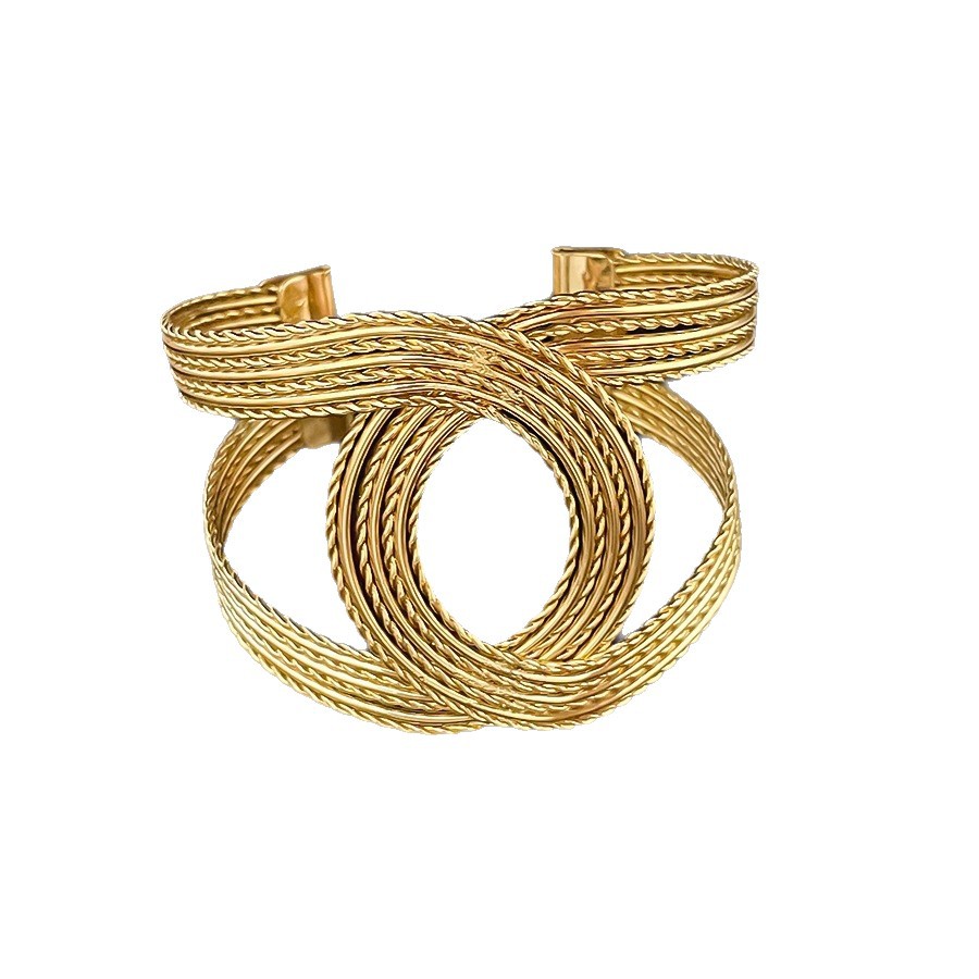 Fábrica de fuentes de metal industria pesada pulsera de flores europeas y americanas exagerada lujo ligero alto sentido de la estación independiente transfronteriza brazalete