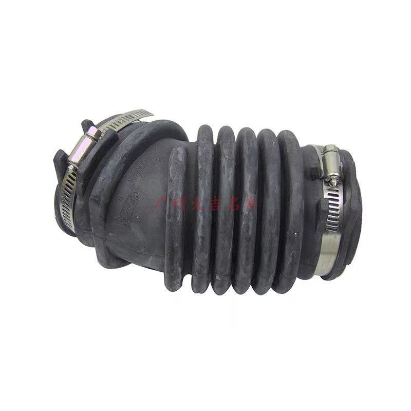 Applicable to Volvo S40C30 engine intake hose throttle Bellows Air Grid intake pipe