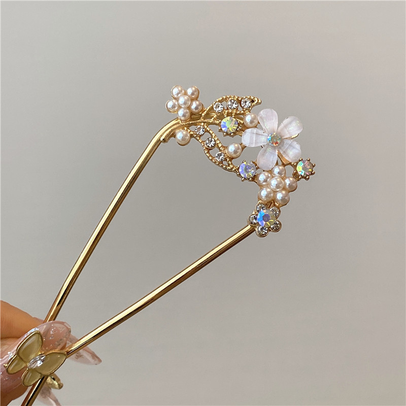 Women's Chinoiserie Elegant Geometric Flower Metal Plating Inlay Artificial Pearls Rhinestones Hairpin display picture 6