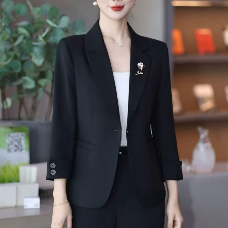 2025 春夏の新デザインファッショナブルな気質スーツ女性のファッショナブルな女性の小さなスーツ|undefined