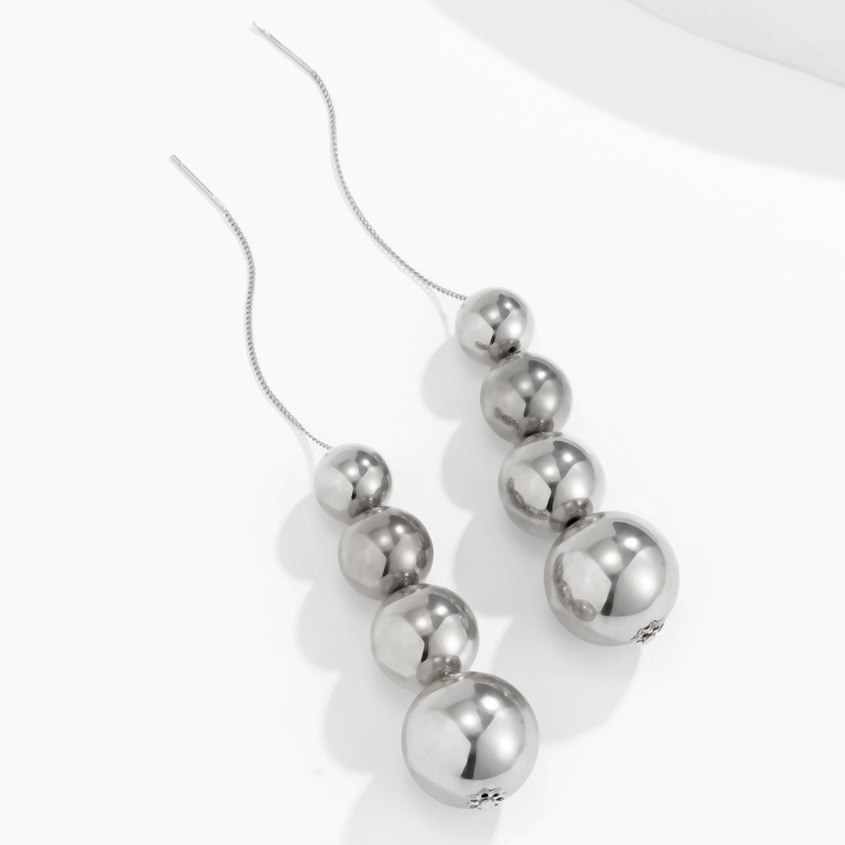 Fashion Pearl Geometric Metal Ccb Bead Pendant Earrings display picture 4