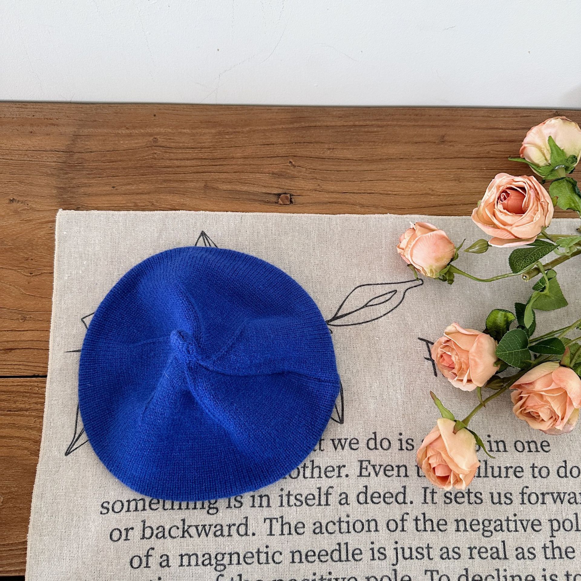 Boina de punto para niños otoño nuevos niños y niñas primavera y otoño sombrero de pintor bebé niña sombrero accesorios de ropa