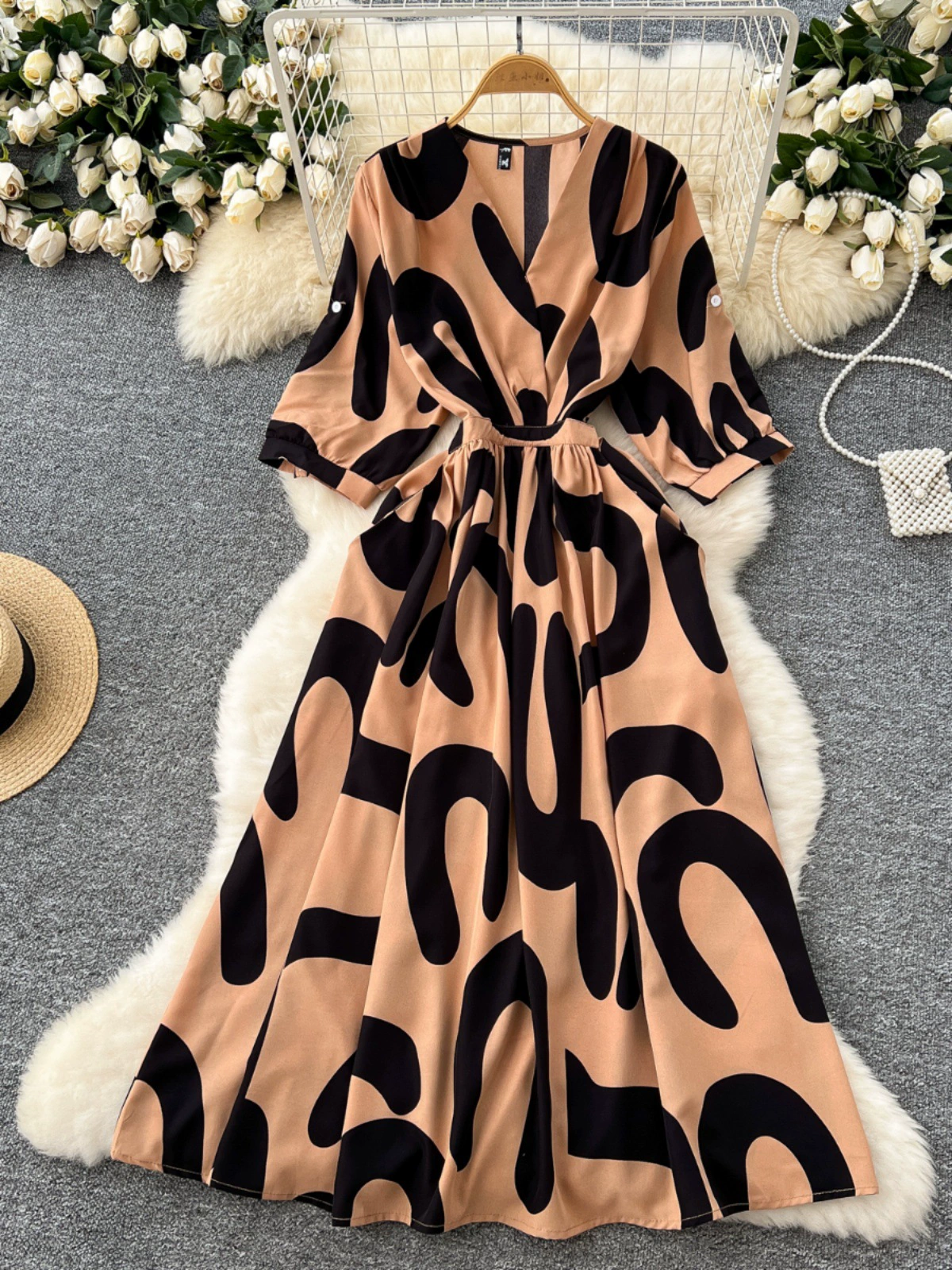 Легкий ветер нишевые ретро V-образный вырез платье с семью рукавами с принтом женская французская талия тонкая темпераментная длинная юбка