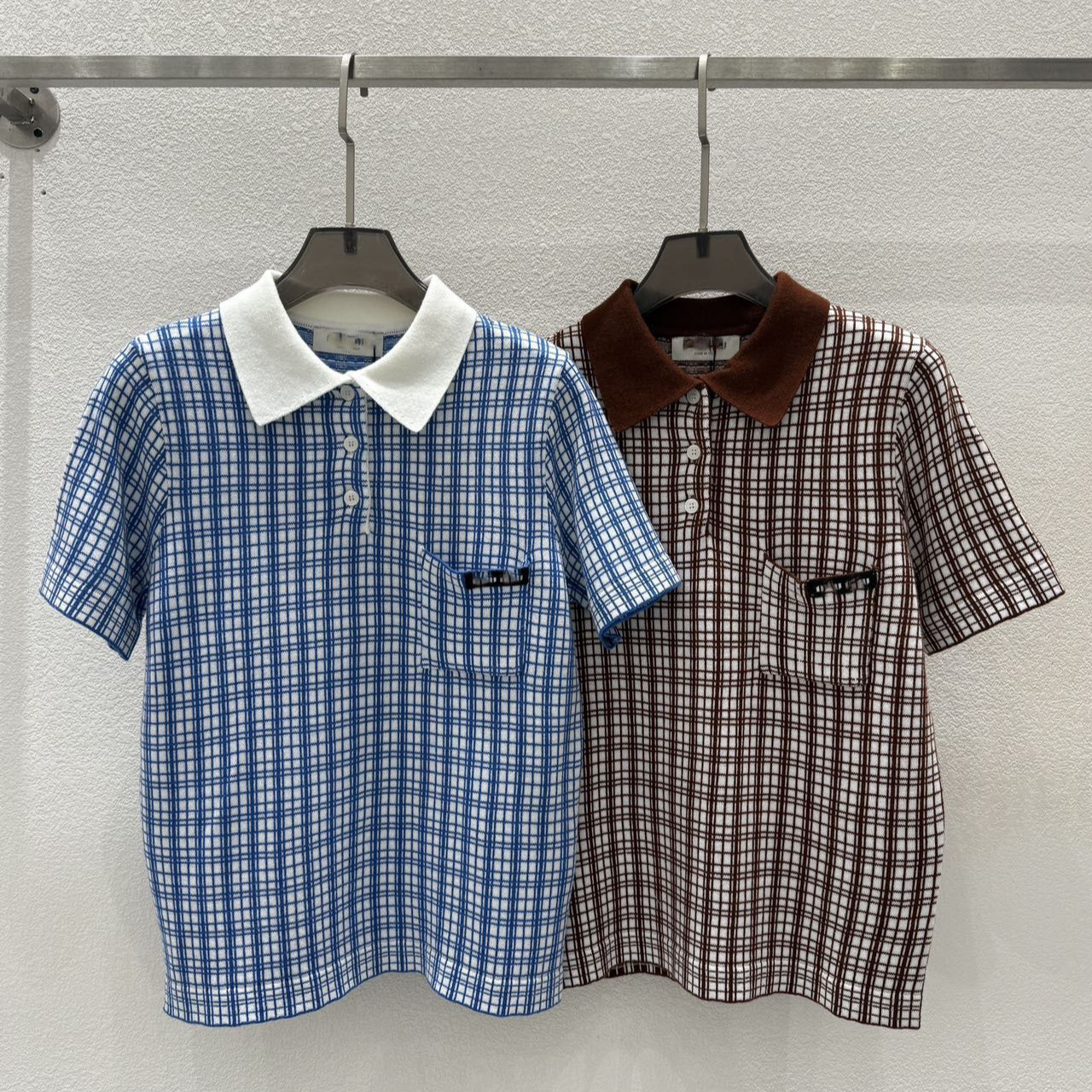 南油高定26新品字母贴布绣双色格纹图案撞色polo领短袖针织衫女