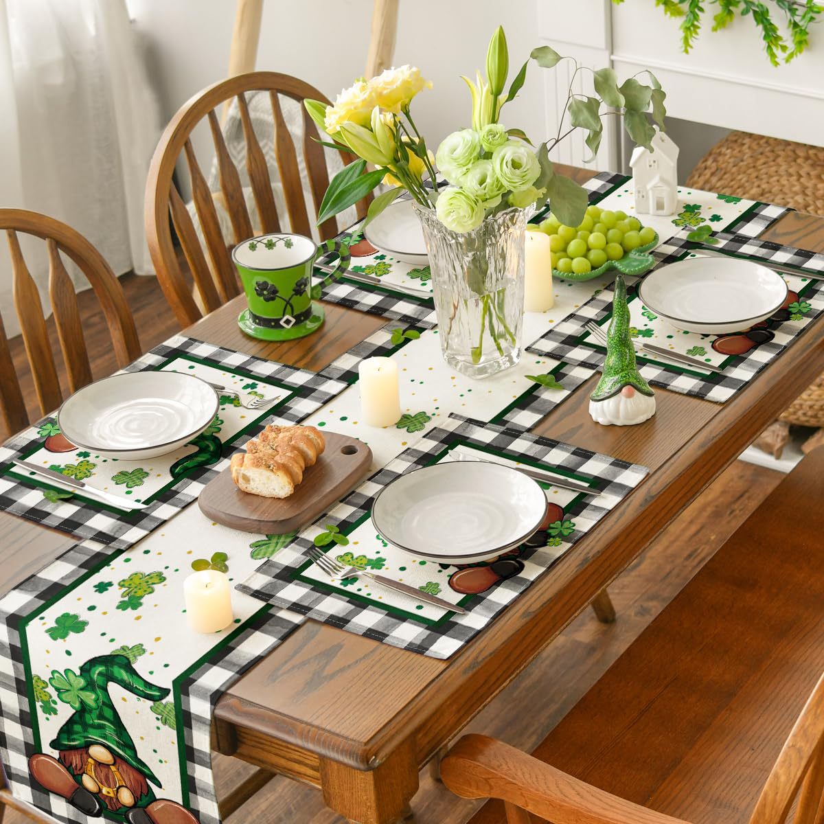 Día de San Patricio mantel corredor de mesa tela lavable impresión estera de mesa de trébol de cuatro hojas montaña antideslizante aislamiento térmico