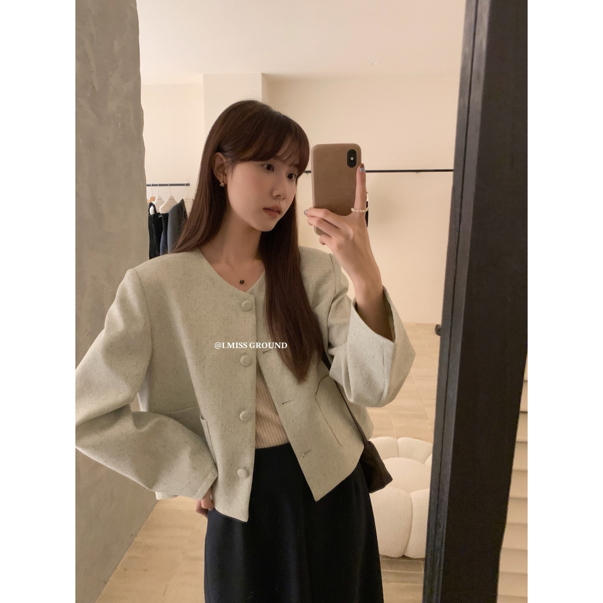 Elegant autumn design short classic suit jacket