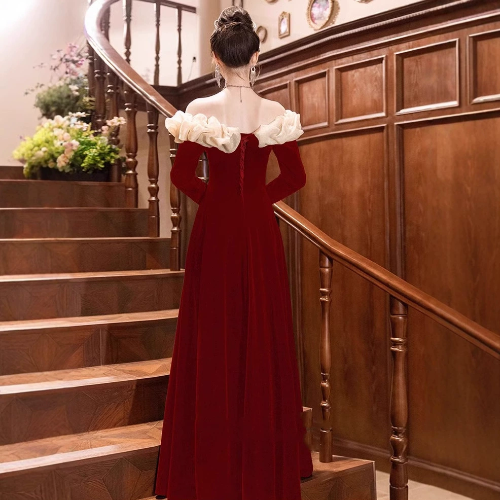 Evening dress, long-sleeve, open shoulders