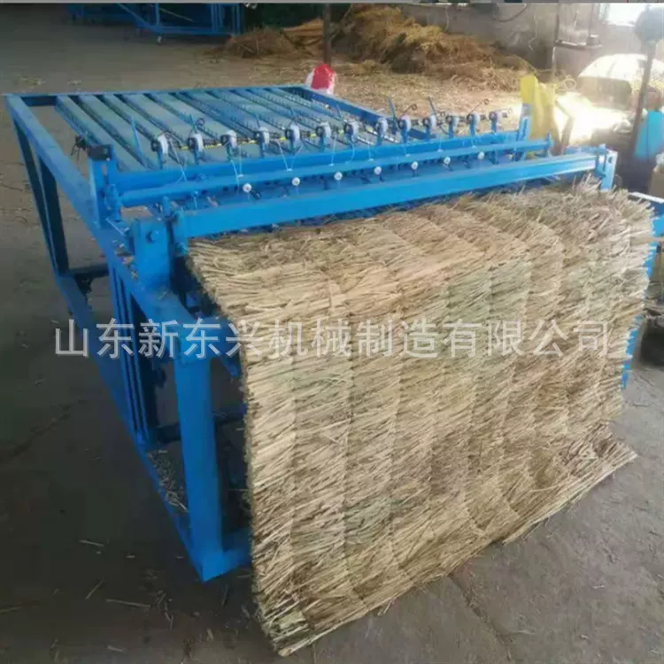 稻草蒲草帘子机 金蚕卵编织机 树枝编织机自动进草保温帘加工机