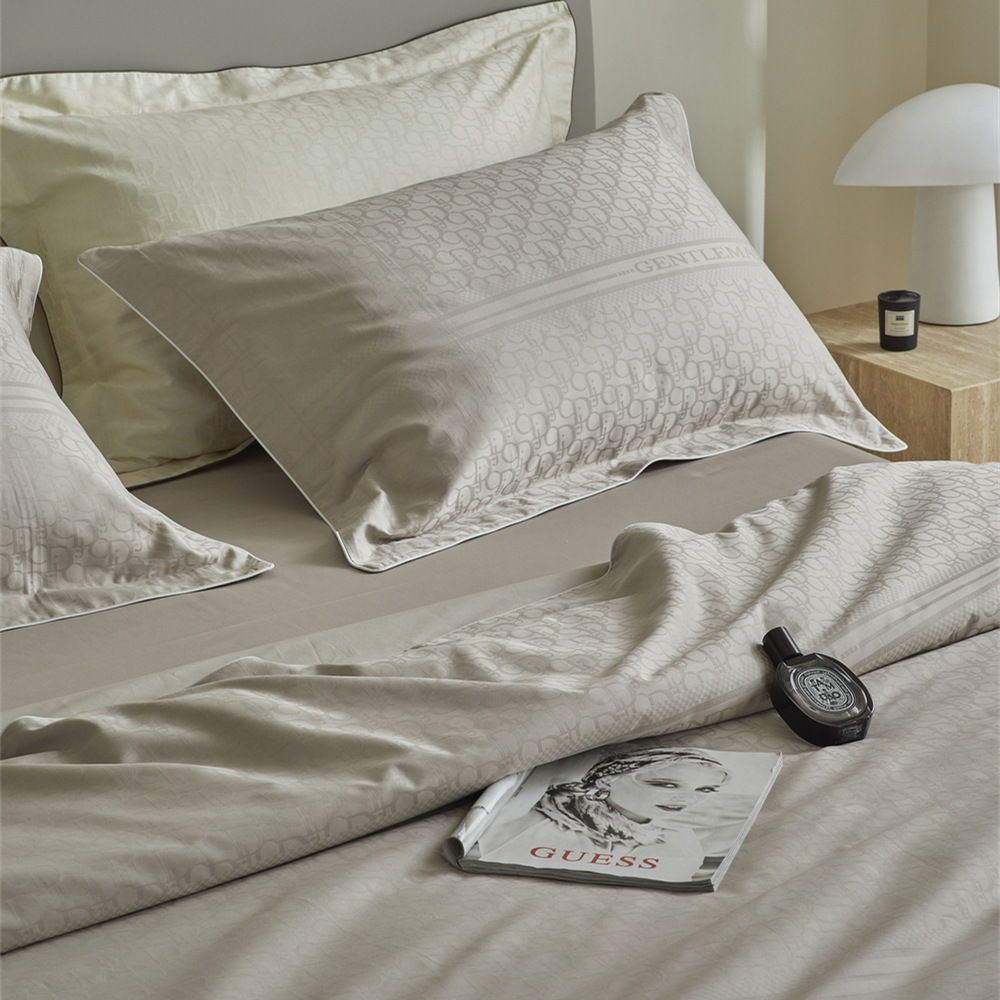 Super suave Clase A ~ 80s Aksu de fibra larga de algodón jacquard de cuatro piezas conjunto de alta calidad de algodón puro sábana apta para la piel sábana ajustable