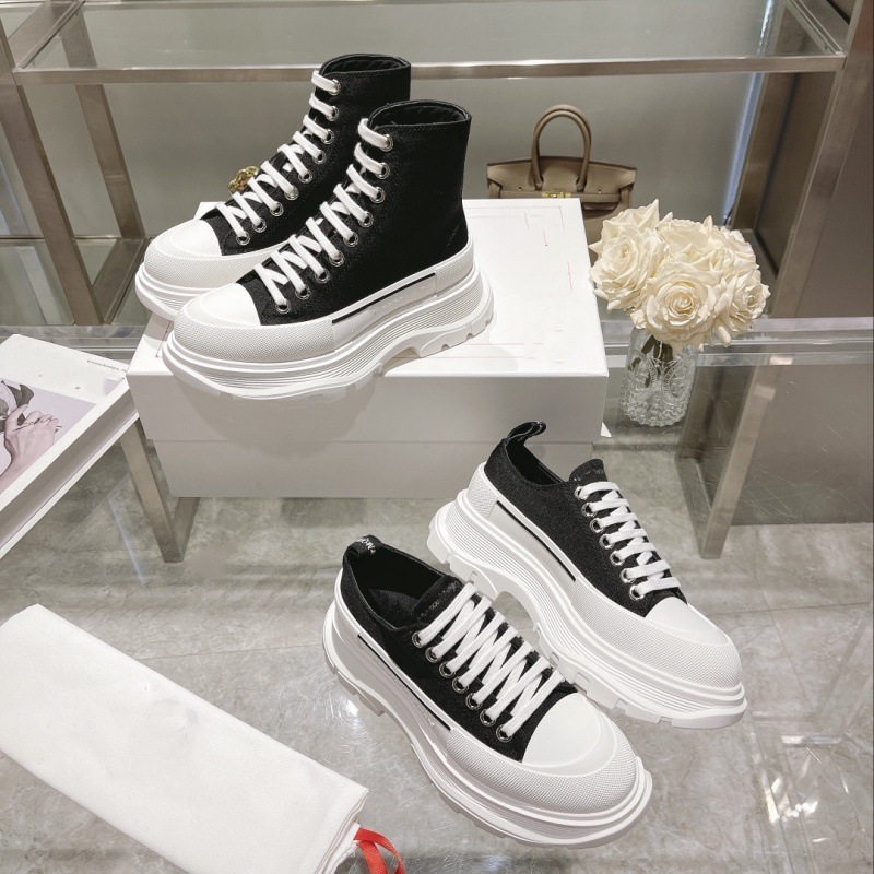McQueen 캔버스 높이 증가 캐주얼 스포츠 흰색 신발 여성용 플랫폼 두꺼운 밑창 통기성 다용도 커플 아빠 신발 남성용