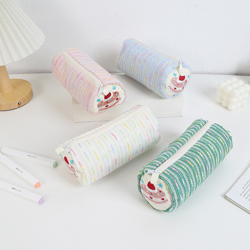 New Cute Cartoon Strawberry Cake Pencil Bag All-match Girl's Heart Stationery Storage Bag Large Capacity Pen Ruler Stationery Box New Cute Cartoon Strawberry Cake Pencil Bag All-match Girl's Heart Stationery Storage Bag Large Capacity Pen Ruler Stationery Box