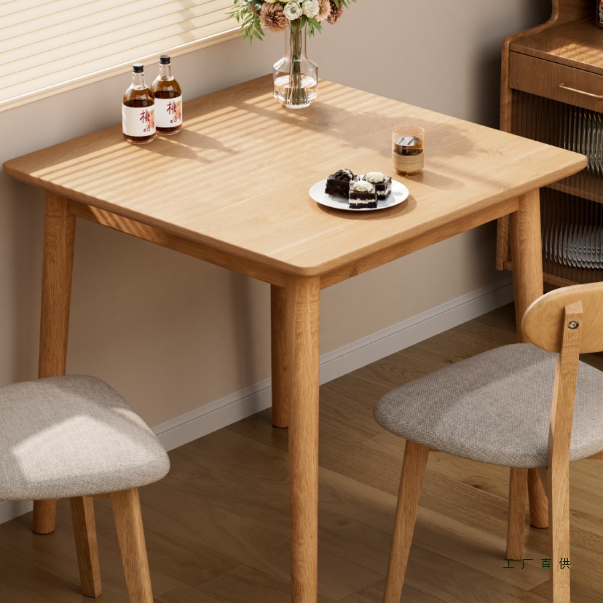 All-Solid Wood Dining Table for Home Use, Small Square Table, Simple Modern Table and Chair Set, Small Apartment Table, 2026 New Model Meeting Table