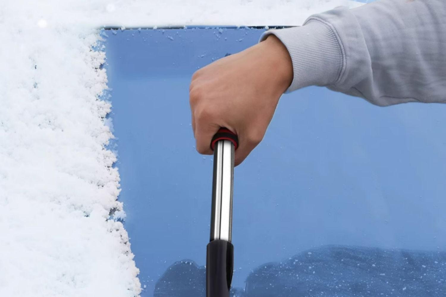 Car cleaning tool, snow shovel, car-specific window defroster, winter snow brush, snow shoveling tool