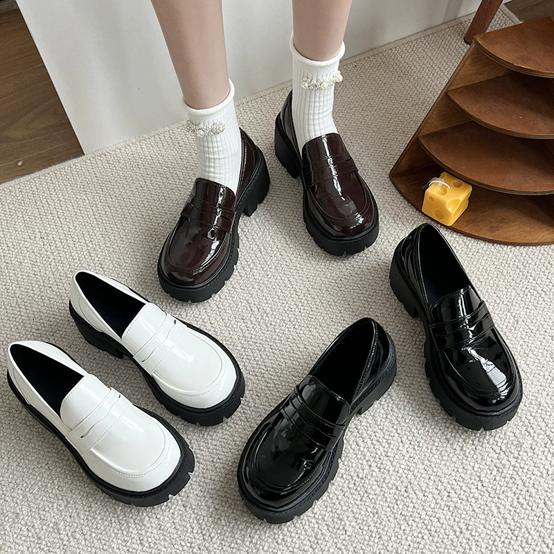 Окрашенные британские шнуровки jk маленькие кожаные туфли женские круглые головы дикие толстые ножки с юбками