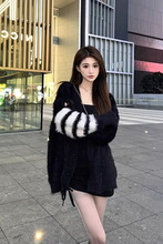 2025新款条纹仿貂绒毛衣开衫中长款女秋冬慵懒风宽松领针织外套